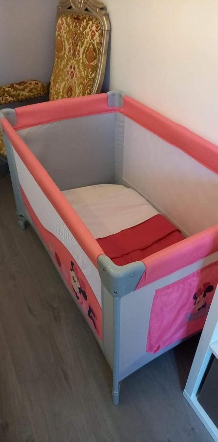 לינה וארוחת בוקר שימיי Au Petit Nid Froissart מראה חיצוני תמונה